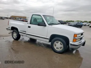 1996 Chevrolet Silverado 1500 with VIN 1GCEC14W7TZ213318, listed as a Copart auction lot 49659465 with 125,939 mi miles and Clean Title. Bid and sale history available at DreamBid. Image 4.