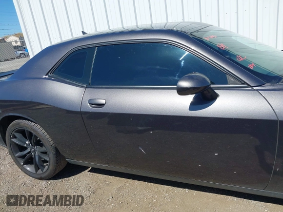 2017 Dodge Challenger R/T Plus with VIN 2C3CDZBT8HH600032, listed as a IAAI auction lot 42173591 with 92,303 mi miles and . Bid and sale history available at DreamBid. Image 14.