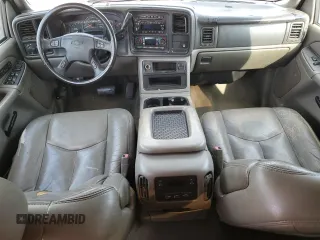 2005 Chevrolet Avalanche LS with VIN 3GNEC12Z85G271168, listed as a Copart auction lot 72770854 with 127,474 mi miles and Salvage Title. Bid and sale history available at carsss.com. Image 8.