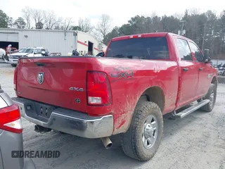 2017 Ram 2500 Tradesman z VIN 3C6UR5CJ0HG693742, wystawiony jako IAAI lot #41802810 z przebiegiem 112 288 mil mil oraz . Historia ofert i sprzedaży dostępna na DreamBid. Obrazek 4.