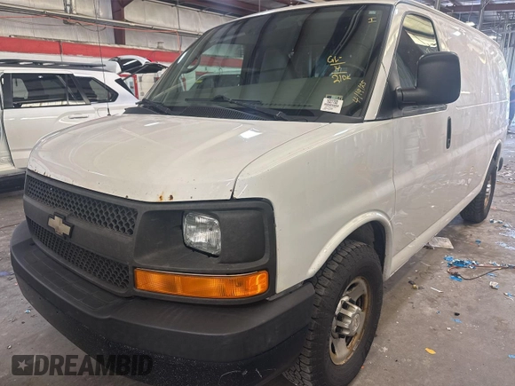 2014 Chevrolet Express Cargo z VIN 1GCWGFCA7E1198607, wystawiony jako IAAI lot #42480161 z przebiegiem 210 462 mil mil oraz . Historia ofert i sprzedaży dostępna na DreamBid. Obrazek 17.