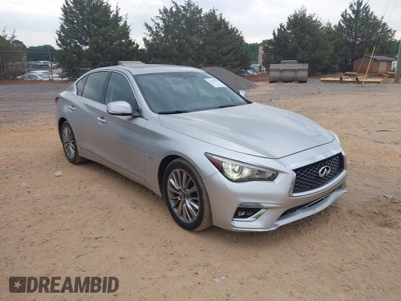 2018 Infiniti Q50 3.0t Luxe with VIN JN1EV7AR0JM433540, listed as a IAAI auction lot 42129284 with 105,966 mi miles. Bid and sale history available at carsss.com. Image 1.