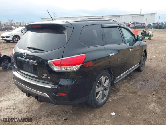 2014 Nissan Pathfinder SL with VIN 5N1AR2MM7EC701784, listed as a IAAI auction lot 41510236 with 105,238 mi miles. Bid and sale history available at carsss.com. Image 4.