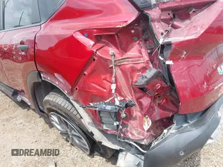 2021 Nissan Rogue S z VIN 5N1AT3AAXMC833809, wystawiony jako IAAI lot #42044452 z przebiegiem 60 880 mil mil oraz . Historia ofert i sprzedaży dostępna na DreamBid. Obrazek 20.