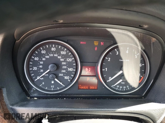 2006 BMW 3 Series 325i with VIN WBAVB13516PT14122, listed as a Copart auction lot 53424365 with 164,825 mi miles and Salvage title. Bid and sale history available at DreamBid. Image 9.