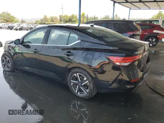 2024 Nissan Sentra SV z VIN 3N1AB8CV8RY220741, wystawiony jako Copart lot #61267055 z przebiegiem 53 318 mil mil oraz Szkoda całkowita • Salvage title. Historia ofert i sprzedaży dostępna na DreamBid. Obrazek 2.