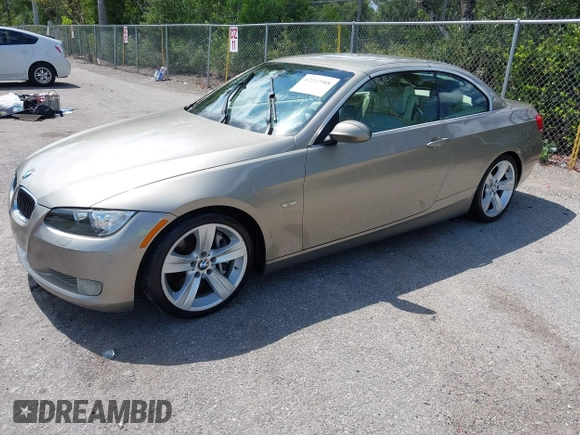 2008 BMW 3 Series 335i z VIN WBAWL73568PX52934, wystawiony jako IAAI lot #42212988 z przebiegiem 76 023 mil mil oraz . Historia ofert i sprzedaży dostępna na DreamBid. Obrazek 2.