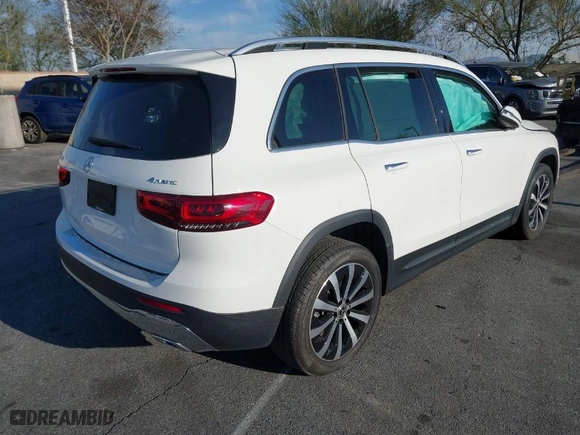 2022 Mercedes-Benz GLB with VIN W1N4M4HBXNW254332, listed as a IAAI auction lot 41728049 with 15,959 mi miles. Bid and sale history available at carsss.com. Image 4.