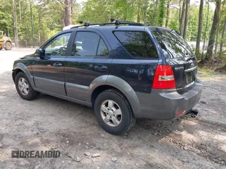 2008 Kia Sorento EX z VIN KNDJC736585788843, wystawiony jako IAAI lot #42411665 z przebiegiem 171 993 mil mil oraz . Historia ofert i sprzedaży dostępna na DreamBid. Obrazek 3.