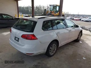 2016 Volkswagen Golf SportWagen TSI S with VIN 3VWC17AU0GM506212, listed as a IAAI auction lot 41681331 with 179,239 mi miles. Bid and sale history available at carsss.com. Image 4.