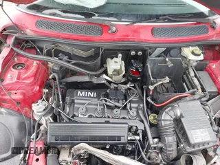 2005 MINI Hardtop with VIN WMWRC33485TJ67837, listed as a IAAI auction lot 41806208 with 140,646 mi miles and . Bid and sale history available at DreamBid. Image 10.