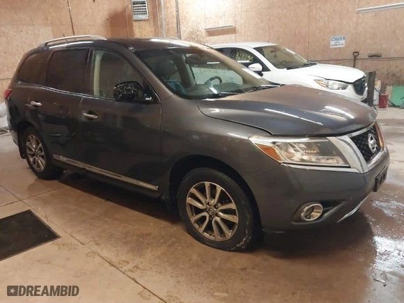 2014 Nissan Pathfinder SV with VIN 5N1AR2MMXEC709037, listed as a IAAI auction lot 41327043 with 269,383 mi miles. Bid and sale history available at carsss.com. Image 1.