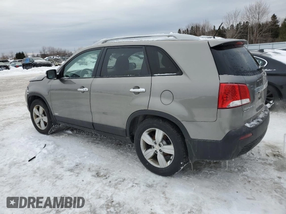 2013 Kia Sorento EX with VIN 5XYKUDA21DG319556, listed as a Copart auction lot 43844915 with 206,500 mi miles and Salvage Title. Bid and sale history available at carsss.com. Image 2.