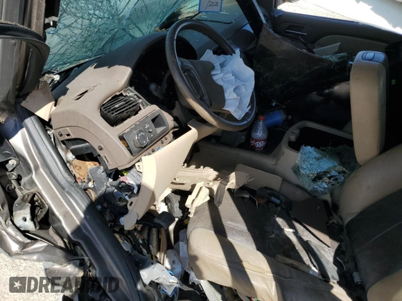 2011 GMC Yukon SLE with VIN 1GKS1AE09BR272540, listed as a Copart auction lot 73323634 with Not Provided miles and Non Repairable. Bid and sale history available at DreamBid. Image 8.
