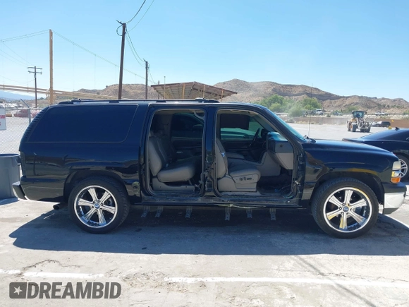 2003 Chevrolet Suburban LS with VIN 3GNEC16T73G286263, listed as a IAAI auction lot 42620918 with Not provided miles and . Bid and sale history available at DreamBid. Image 14.
