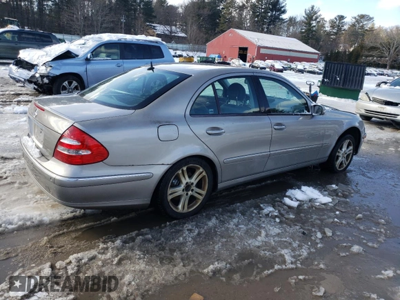 2004 Mercedes-Benz E-Class 5.0L with VIN WDBUF70JX4A398172, listed as a Copart auction lot 45269735 with 8,947 mi miles and Clean Title. Bid and sale history available at carsss.com. Image 3.