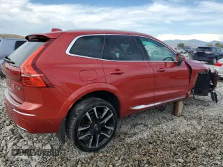 2018 Volvo XC60 Inscription z VIN LYVA22RL9JB105406, wystawiony jako Copart lot #60171015 z przebiegiem 43 124 mil mil oraz Szkoda całkowita • Salvage title. Historia ofert i sprzedaży dostępna na DreamBid. Obrazek 3.