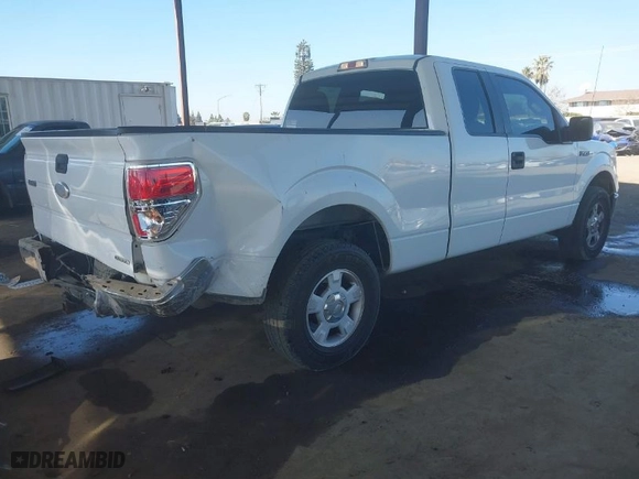 2012 Ford F-150 XL with VIN 1FTFX1CF7CKD33140, listed as a IAAI auction lot 41323419 with 193,080 mi miles. Bid and sale history available at carsss.com. Image 4.