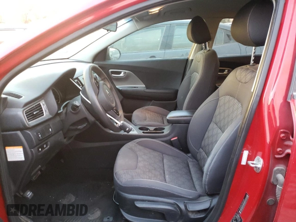 2017 Kia Niro FE with VIN KNDCB3LC8H5048181, listed as a Copart auction lot 84954714 with 83,664 mi miles and Salvage Title. Bid and sale history available at carsss.com. Image 7.