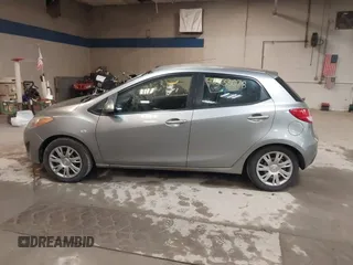 2012 Mazda 2 Sport with VIN JM1DE1KZ0C0149808, listed as a IAAI auction lot 42233078 with 166,111 mi miles and . Bid and sale history available at DreamBid. Image 12.
