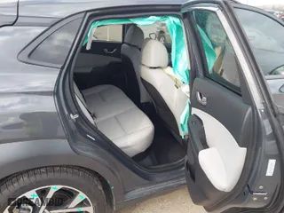 2023 Hyundai Kona Limited with VIN KM8K5CA39PU050527, listed as a IAAI auction lot 41165084 with 17,513 mi miles. Bid and sale history available at carsss.com. Image 8.