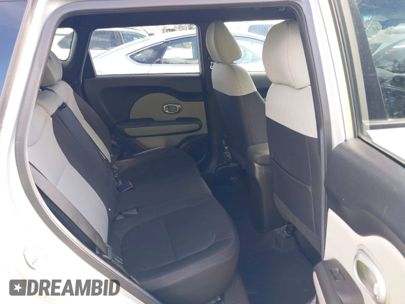 2014 Kia Soul with VIN KNDJN2A28E7732621, listed as a IAAI auction lot 41729382 with 38,507 mi miles. Bid and sale history available at carsss.com. Image 8.