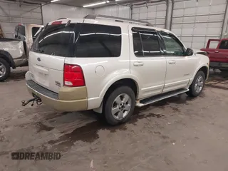 2005 Ford Explorer Limited с VIN 1FMDU75W05ZA24471, выставлен на аукционе IAAI как лот 42312449 с пробегом 151 392 миль миль и . История ставок и продаж доступна на DreamBid. Изображение 4.