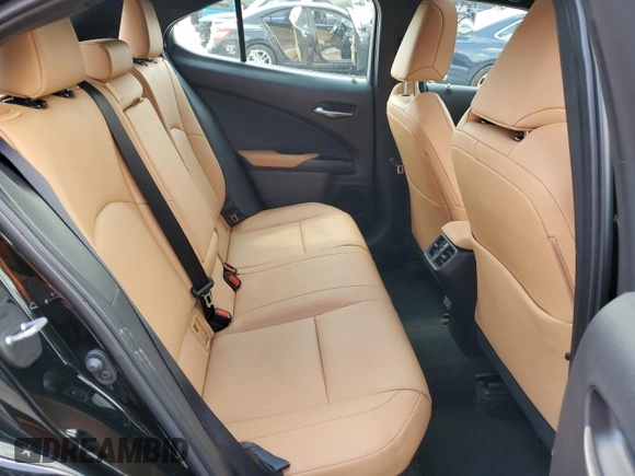 2024 Lexus UX 250h Premium z VIN JTHP6JBH2R2191619, wystawiony jako Copart lot #65536244 z przebiegiem 11 190 mil mil oraz Szkoda całkowita • Salvage title. Historia ofert i sprzedaży dostępna na DreamBid. Obrazek 11.