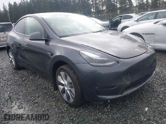 2023 Tesla Model Y Long Range with VIN 7SAYGAEE4PF871281, listed as a IAAI auction lot 41989805 with 15,501 mi miles. Bid and sale history available at carsss.com. Image 1.