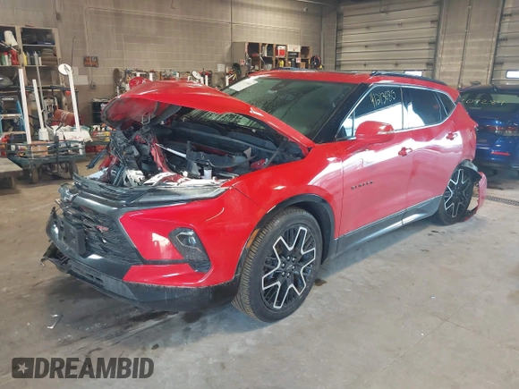 2023 Chevrolet Blazer RS z VIN 3GNKBKRS7PS159319, wystawiony jako IAAI lot #41213680 z przebiegiem 54 959 mil mil oraz . Historia ofert i sprzedaży dostępna na DreamBid. Obrazek 18.