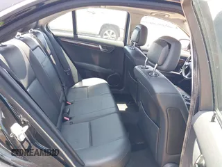 2008 Mercedes-Benz C 300 Sport z VIN WDDGF54X38F062377, wystawiony jako IAAI lot #42483313 z przebiegiem Nie podano mil oraz . Historia ofert i sprzedaży dostępna na DreamBid. Obrazek 8.