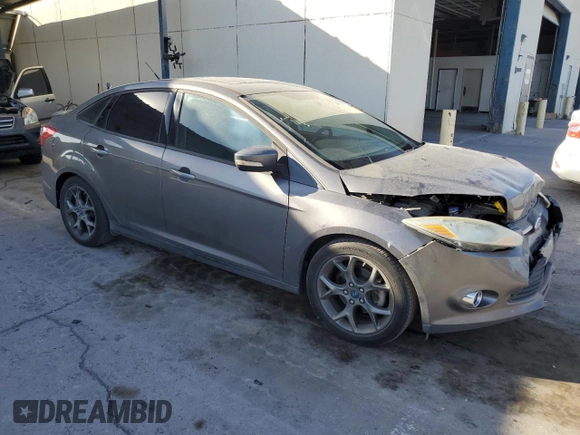 2013 Ford Focus SE with VIN 1FADP3F2XDL176880, listed as a Copart auction lot 47260975 with 102,869 mi miles and Salvage Title. Bid and sale history available at carsss.com. Image 4.