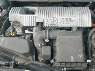 2015 Toyota Prius Four z VIN JTDKN3DU4F1971644, wystawiony jako IAAI lot #41904201 z przebiegiem 106 530 mil mil oraz . Historia ofert i sprzedaży dostępna na DreamBid. Obrazek 19.