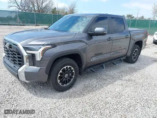 2024 Toyota Tundra 4WD SR5 with VIN 5TFLA5DB6RX177580, listed as a IAAI auction lot 41874283 with 6,880 mi miles. Bid and sale history available at carsss.com. Image 17.