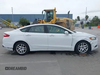 2016 Ford Fusion SE with VIN 3FA6P0H75GR118195, listed as a IAAI auction lot 41956743 with 175,544 mi miles. Bid and sale history available at carsss.com. Image 13.