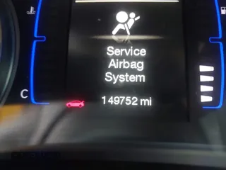2015 Chrysler 200 Limited with VIN 1C3CCCAB2FN554081, listed as a IAAI auction lot 40832224 with 149,752 mi miles. Bid and sale history available at carsss.com. Image 7.