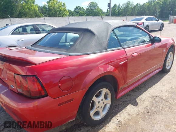 2001 Ford Mustang Deluxe with VIN 1FAFP44441F135562, listed as a IAAI auction lot 42343630 with 156,394 mi miles and . Bid and sale history available at DreamBid. Image 6.