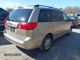 2006 Toyota Sienna LE with VIN 5TDBA23C66S071703, listed as a IAAI auction lot 42094221 with 146,607 mi miles. Bid and sale history available at carsss.com. Image 4.