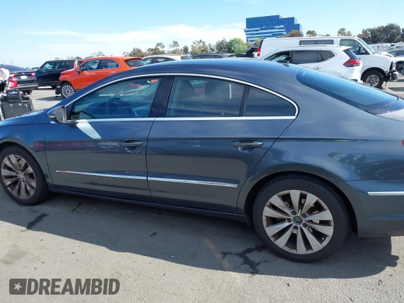 2010 Volkswagen CC Sport with VIN WVWMP7AN3AE546487, listed as a IAAI auction lot 42024944 with 136,278 mi miles. Bid and sale history available at carsss.com. Image 14.