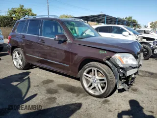 2011 Mercedes-Benz GLK 350 with VIN WDCGG8HB6BF687879, listed as a Copart auction lot 76201304 with 107,673 mi miles and Salvage Title. Bid and sale history available at DreamBid. Image 4.