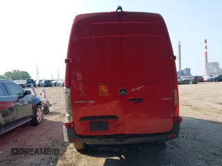 2023 Mercedes-Benz Sprinter Cargo with VIN W1Y4KBHY0PT135291, listed as a IAAI auction lot 39887949 with 61,892 mi miles and . Bid and sale history available at carsss.com. Image 16.