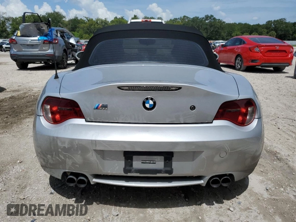2007 BMW Z4 M z VIN 5UMBT93577LY53284, wystawiony jako Copart lot #65603564 z przebiegiem 81 650 mil mil oraz Czysty tytuł • Clean title. Historia ofert i sprzedaży dostępna na DreamBid. Obrazek 6.