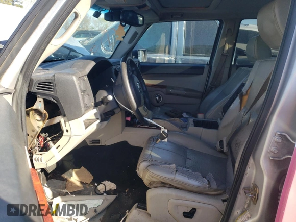 2007 Jeep Commander Limited with VIN 1J8HH58247C659716, listed as a Copart auction lot 50767605 with 235,901 mi miles and Salvage title. Bid and sale history available at DreamBid. Image 7.