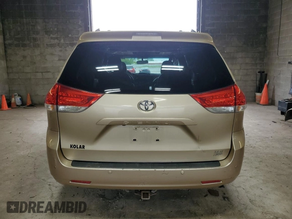 2012 Toyota Sienna XLE with VIN 5TDDK3DC1CS047265, listed as a Copart auction lot 58500275 with 203,548 mi miles and Salvage title. Bid and sale history available at DreamBid. Image 6.