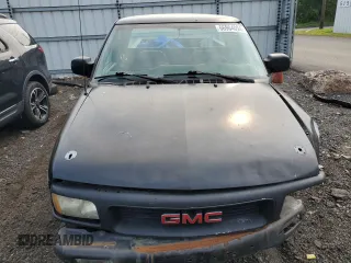 1994 GMC Sonoma with VIN 1GTCS19Z4RK505197, listed as a Copart auction lot 70470204 with 425,937 mi miles and Non Repairable. Bid and sale history available at carsss.com. Image 5.