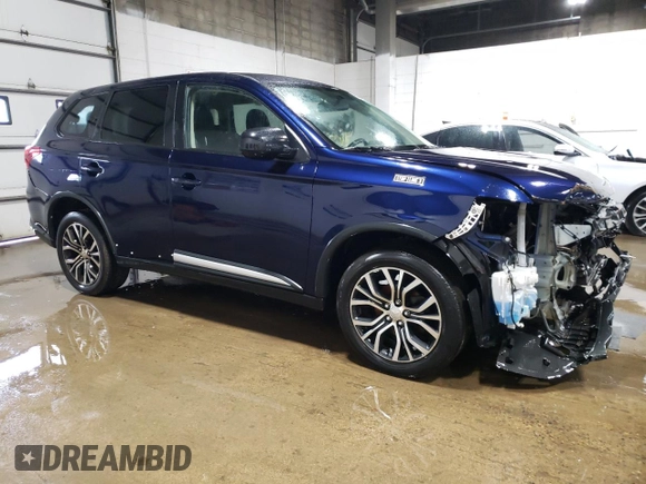 2018 Mitsubishi Outlander ES with VIN JA4AZ3A38JZ058630, listed as a Copart auction lot 57361235 with 126,132 mi miles and Clean title. Bid and sale history available at DreamBid. Image 4.
