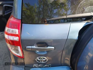 2011 Toyota RAV4 с VIN JTMZF4DV6B5042780, выставлен на аукционе IAAI как лот 42334262 с пробегом 208 441 миль миль и . История ставок и продаж доступна на DreamBid. Изображение 6.