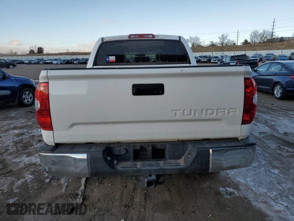 2018 Toyota Tundra 2WD SR5 with VIN 5TFEM5F13JX122822, listed as a Copart auction lot 82051473 with 67,154 mi miles and Salvage Title. Bid and sale history available at carsss.com. Image 6.