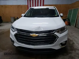 2021 Chevrolet Traverse LT Cloth with VIN 1GNEVGKW4MJ264945, listed as a Copart auction lot 61540324 with 35,741 mi miles and Salvage Title. Bid and sale history available at carsss.com. Image 5.