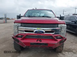 2017 Ford Super Duty F-250 SRW Lariat with VIN 1FT7W2B65HED25087, listed as a IAAI auction lot 42117125 with 122,369 mi miles. Bid and sale history available at carsss.com. Image 12.
